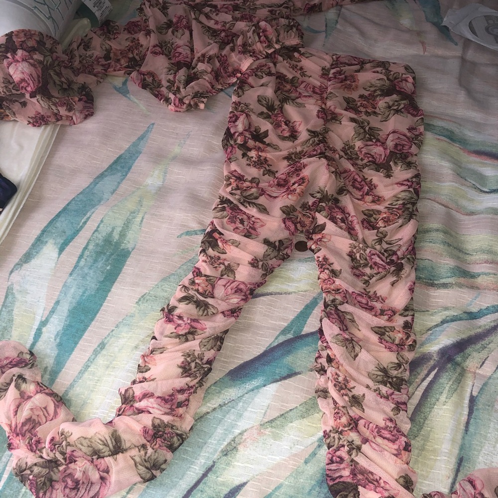 2 pc set - Picture 2 of 2